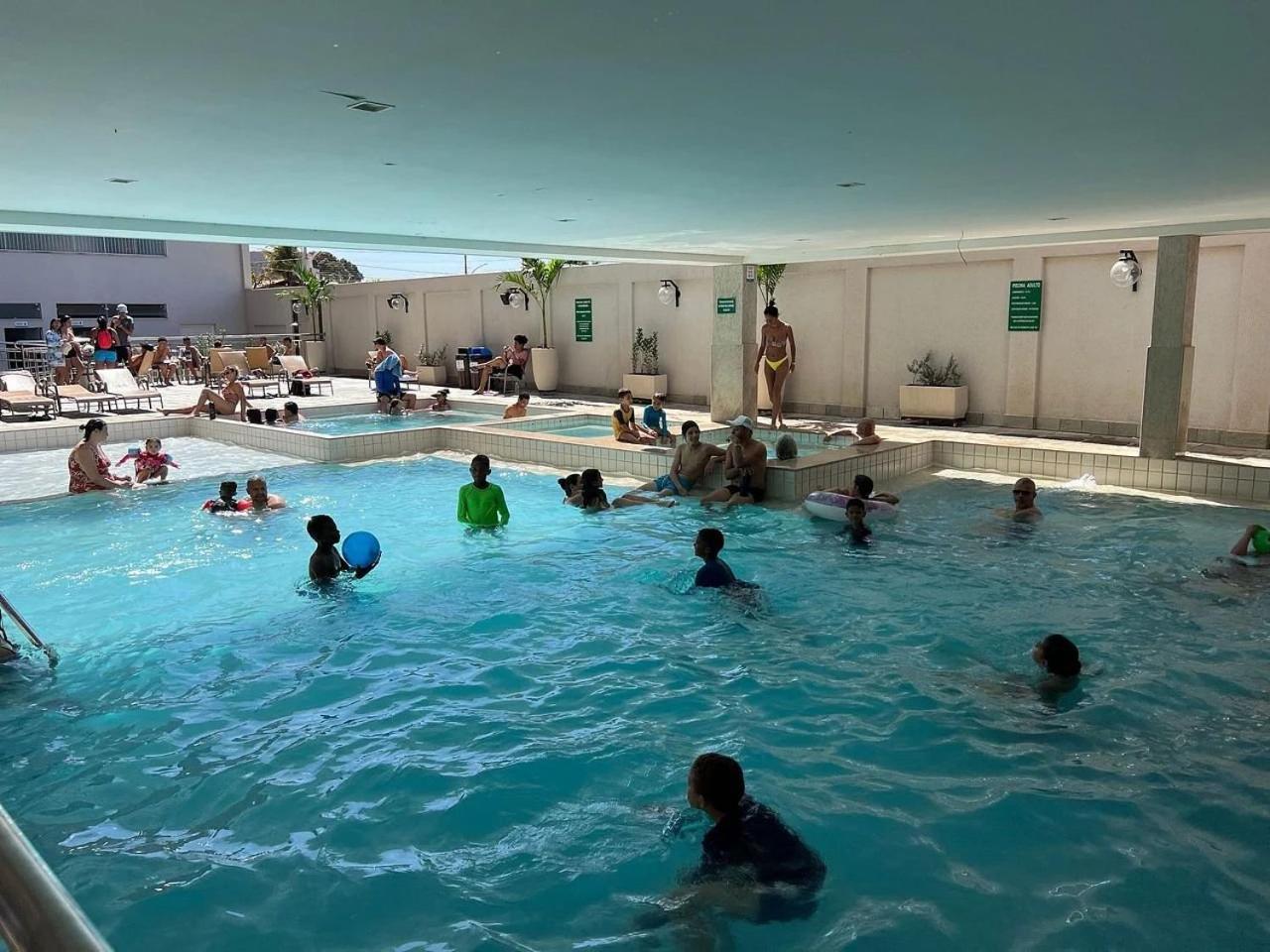 Piazza Diroma Com Acesso Ao Acqua Park Em Caldas Novas Bagian luar foto