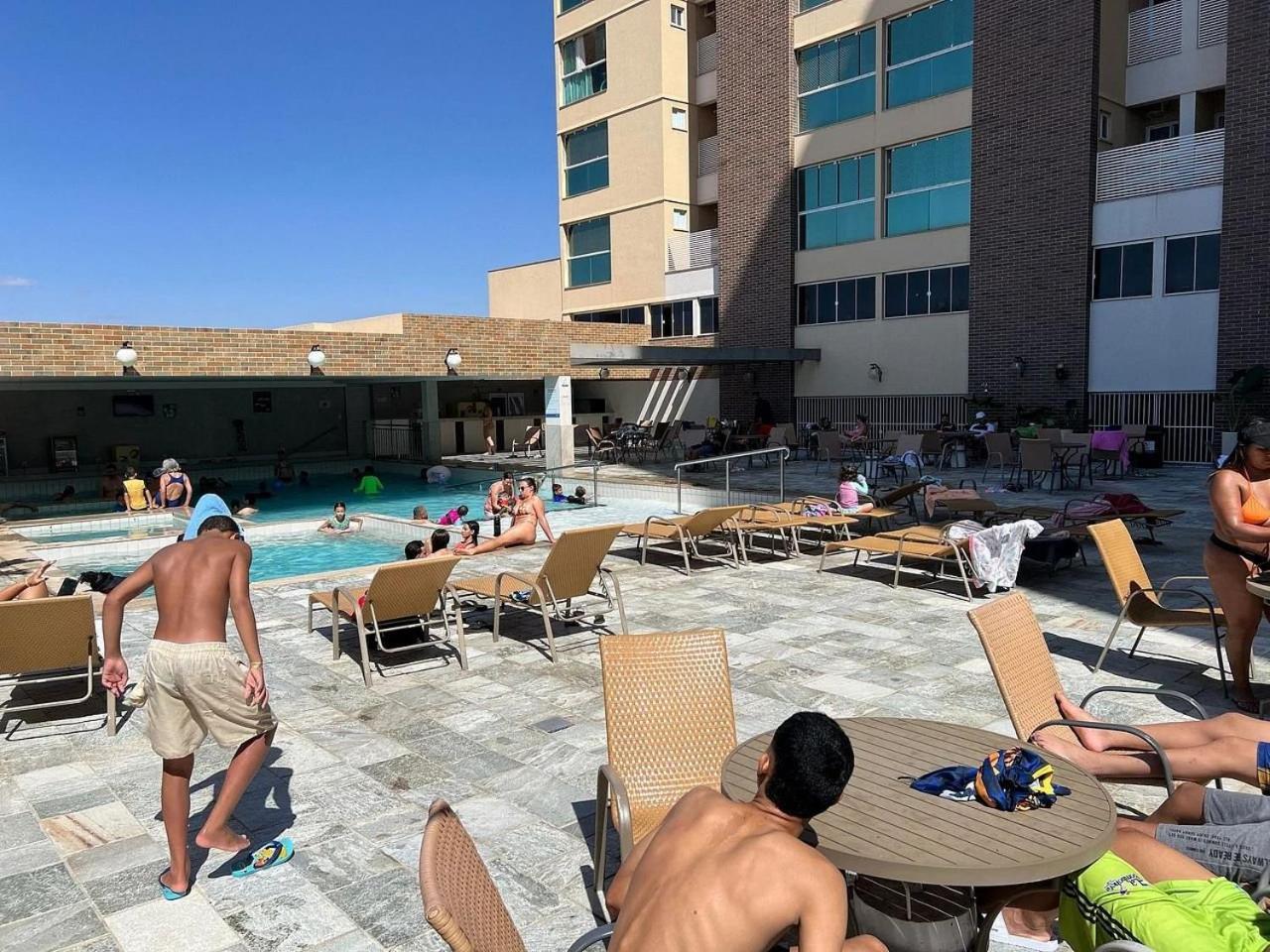 Piazza Diroma Com Acesso Ao Acqua Park Em Caldas Novas Bagian luar foto